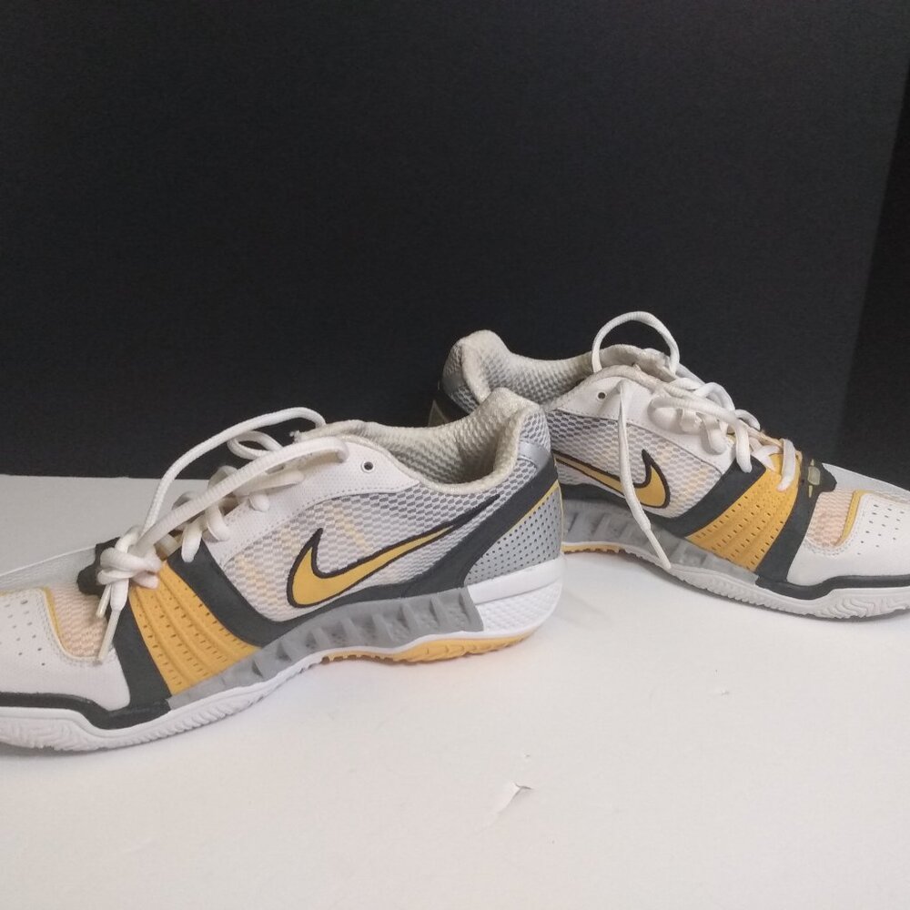 Men's Nike Training Air Edge Low Top Sneakers Size 9.5